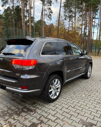 Jeep Grand Cherokee cena 110000 przebieg: 100000, rok produkcji 2015 z Czarna Białostocka małe 172